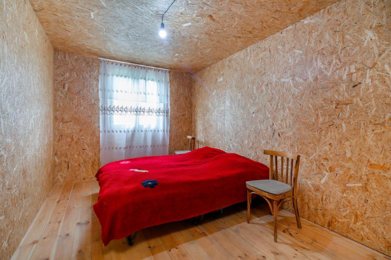 Guesthouse Elisabeth Omalo Luaran gambar